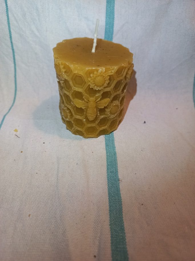 Bougie cylindrique 2 abeilles - 14 euros